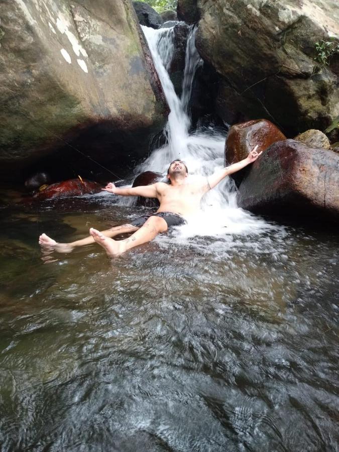 Diyaluma Falls Inn Koslanda Exterior foto